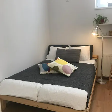 My Nest, 5 Minutes To The Dragon Bridge