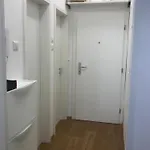 My Nest, 5 Minutes To The Dragon Bridge Apartman Ljubljana