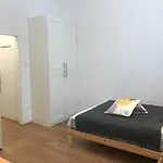My Nest, 5 Minutes To The Dragon Bridge Apartman Ljubljana